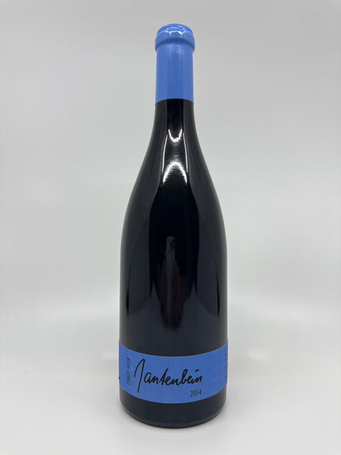 Weingut Martha & Daniel Gantenbein Pinot Noir 2014, 0.75 L